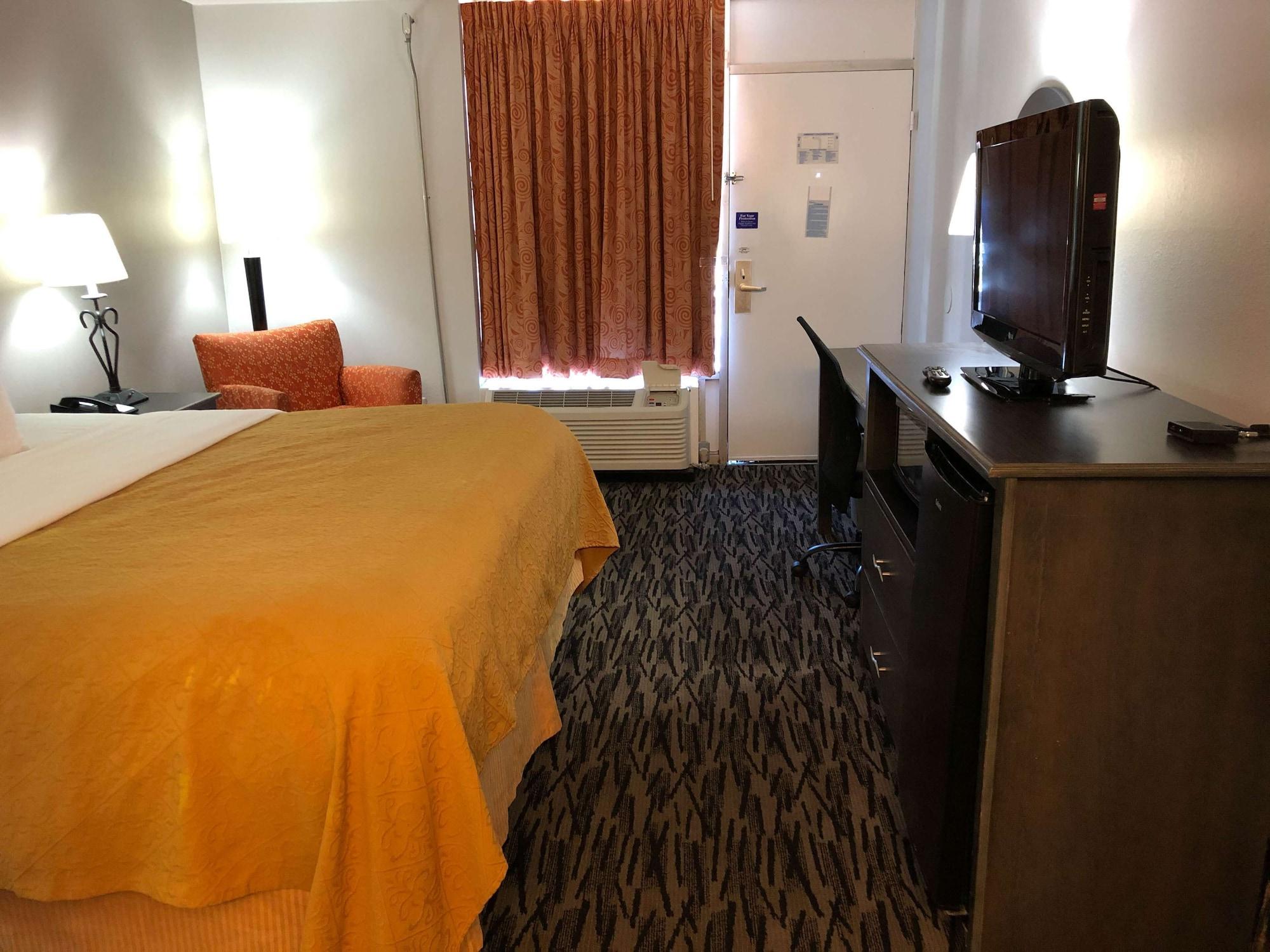 Motel 6-La Place, La Eksteriør billede